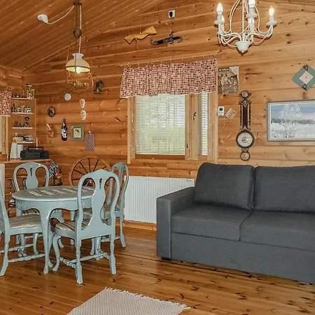 בית נופש Eemeli By Interhome Puomila