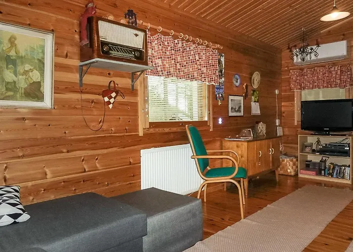 בית נופש Eemeli By Interhome Puomila